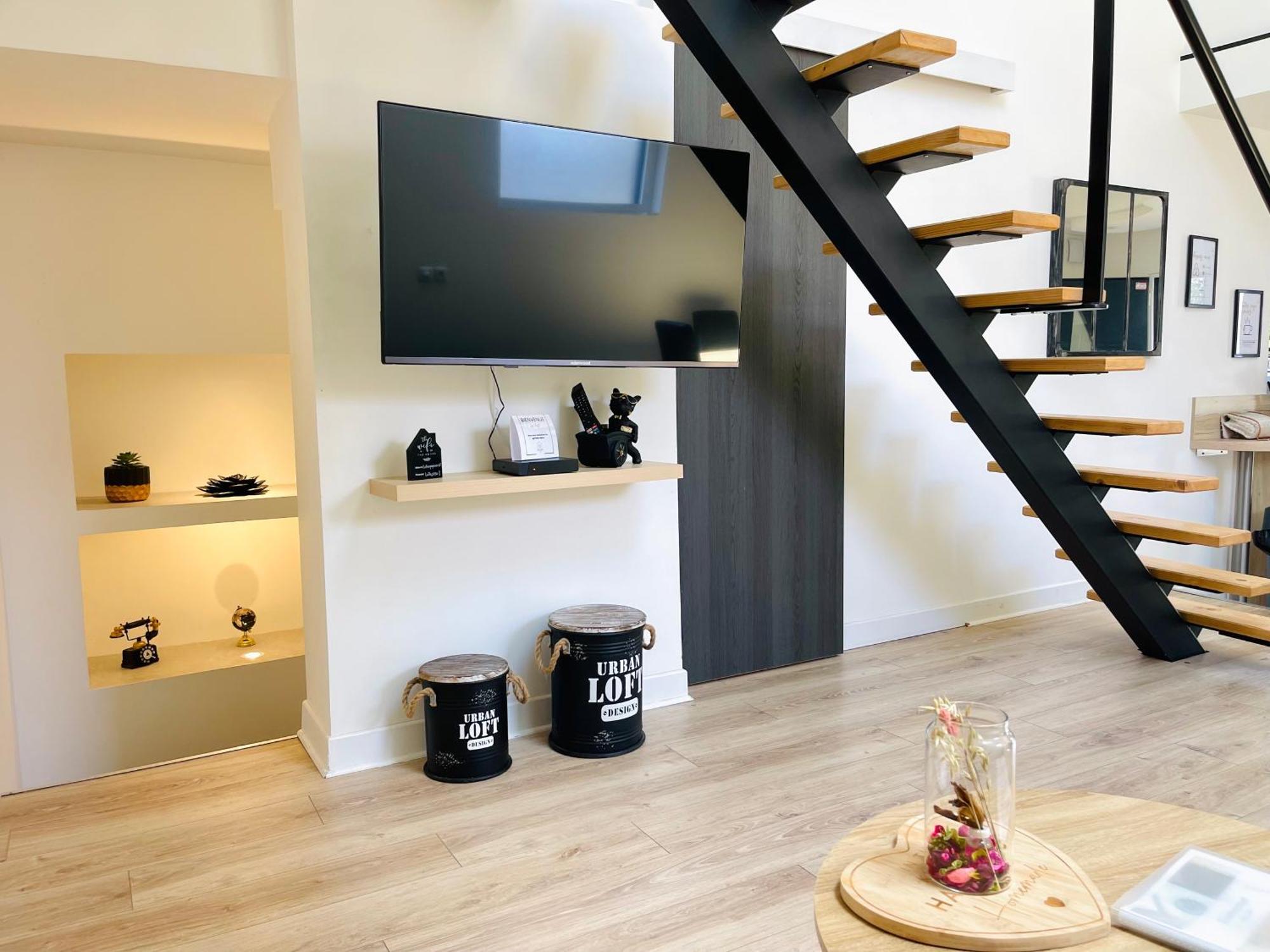 Loft De Charme Avec Parking, Jardin Et Terrasse Ferienhaus