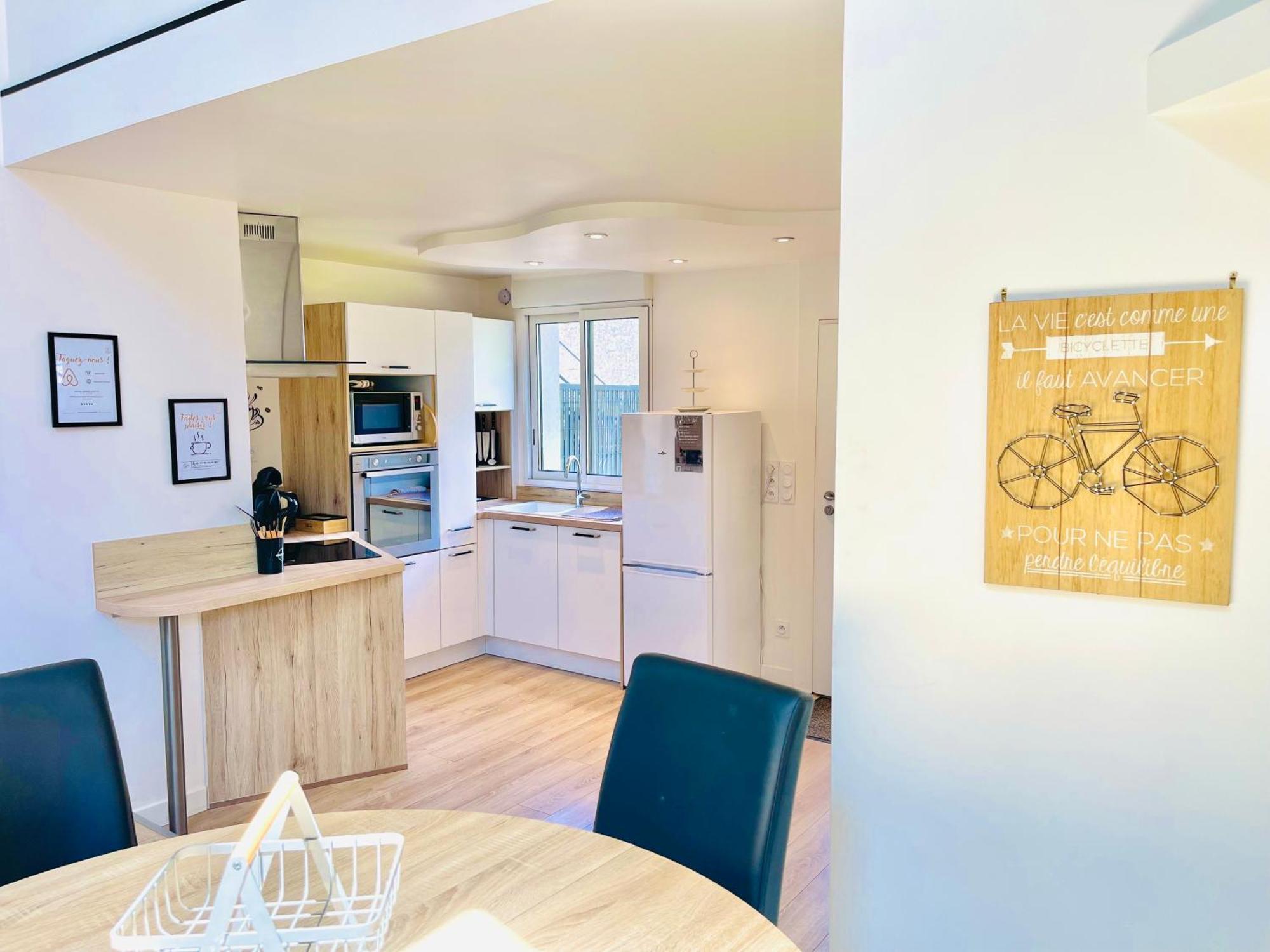 Holiday home Loft De Charme Avec Parking, Jardin Et Terrasse *