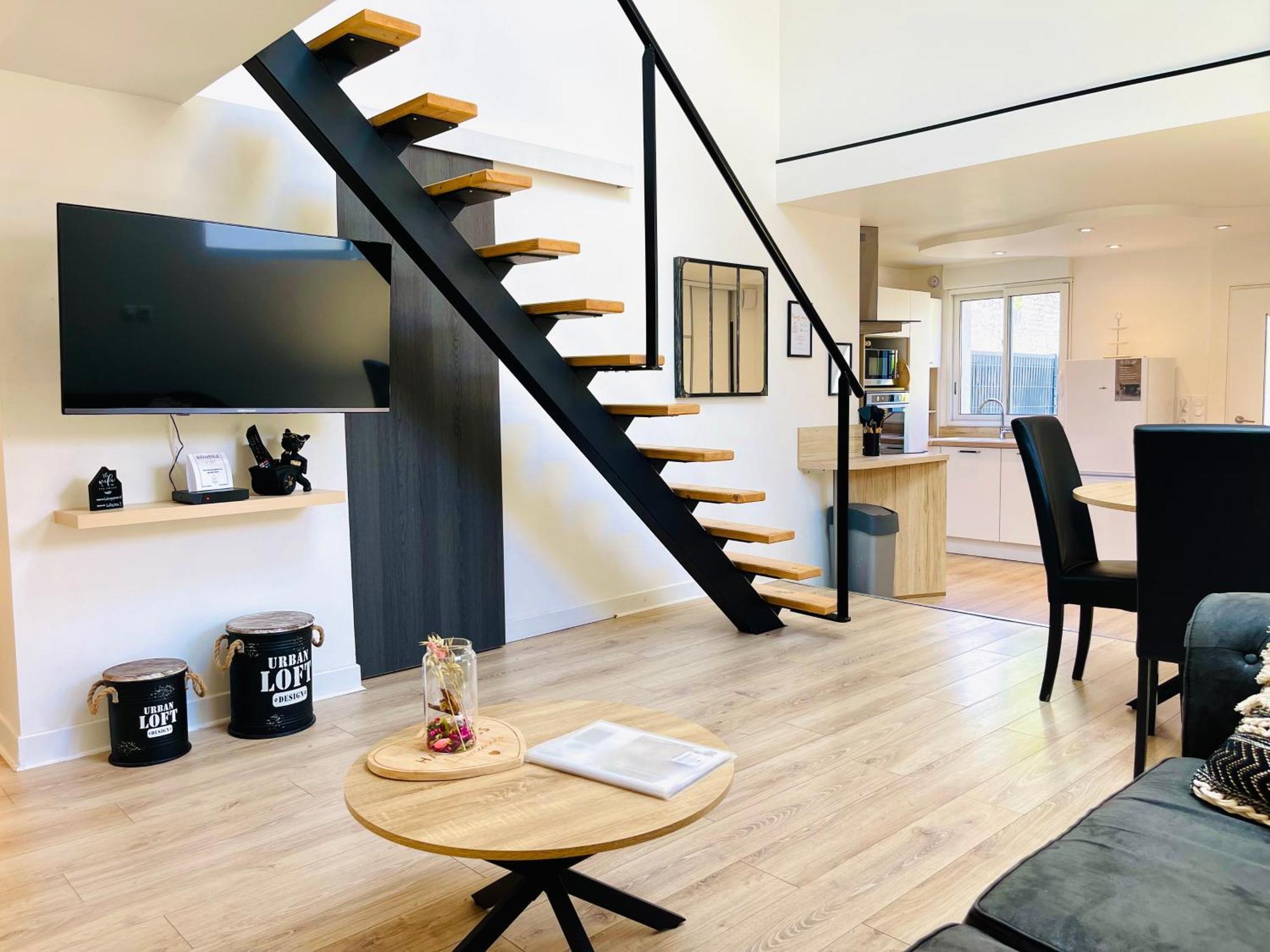 Loft De Charme Avec Parking, Jardin Et Terrasse Saint-Pryve-Saint-Mesmin