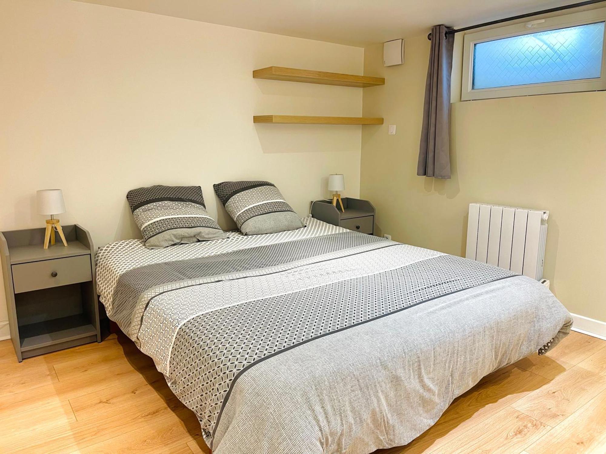 Ferienhaus Loft De Charme Avec Parking, Jardin Et Terrasse Saint-Pryvé-Saint-Mesmin