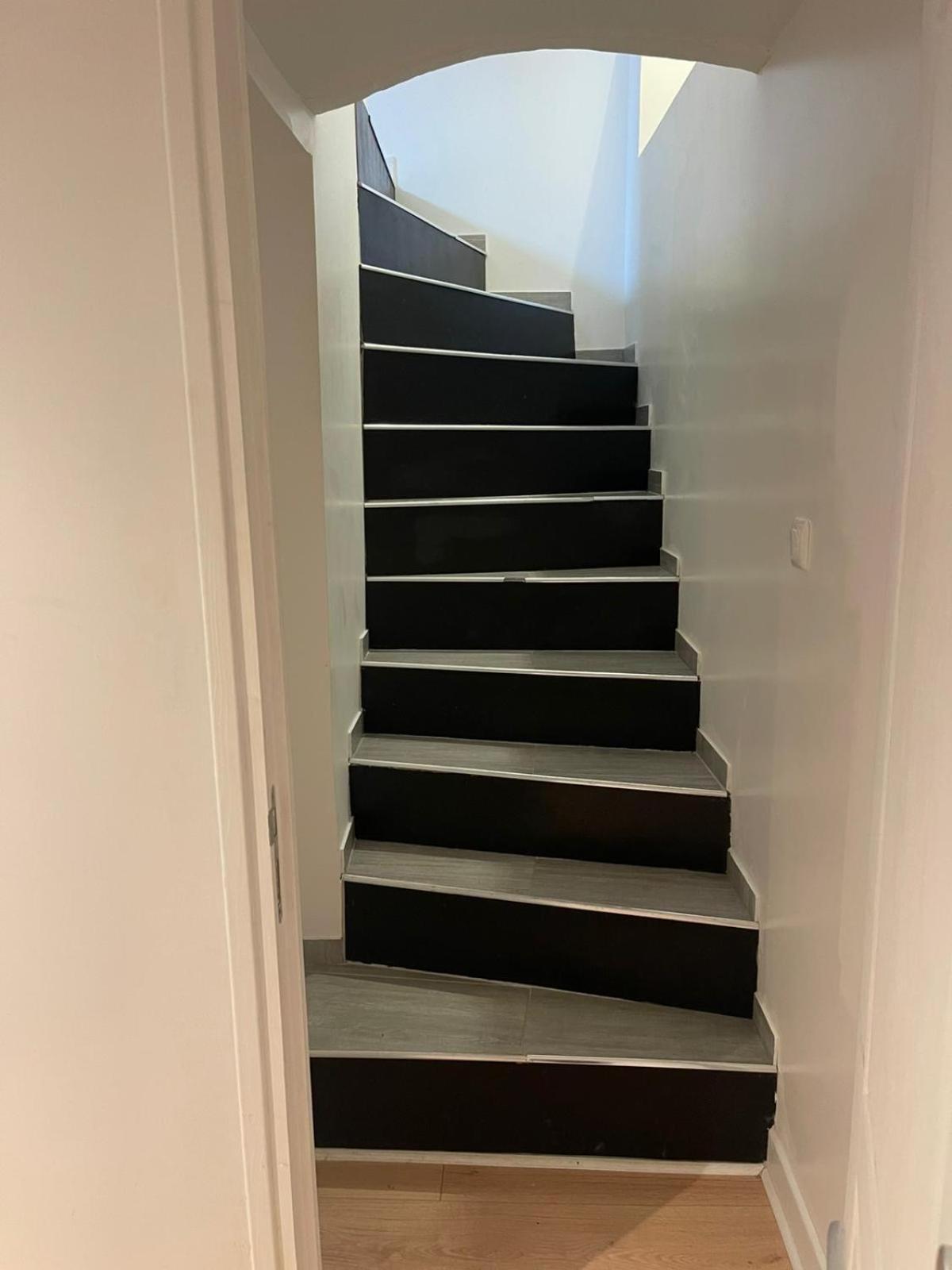 Ferienhaus Loft De Charme Avec Parking, Jardin Et Terrasse Saint-Pryvé-Saint-Mesmin